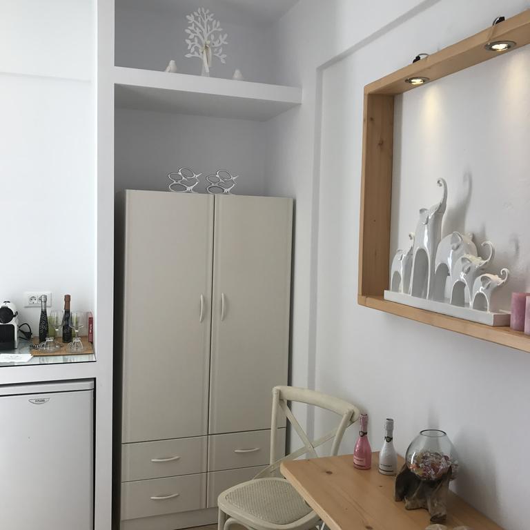 Yanna Asteri Suites Ornos  Bagian luar foto