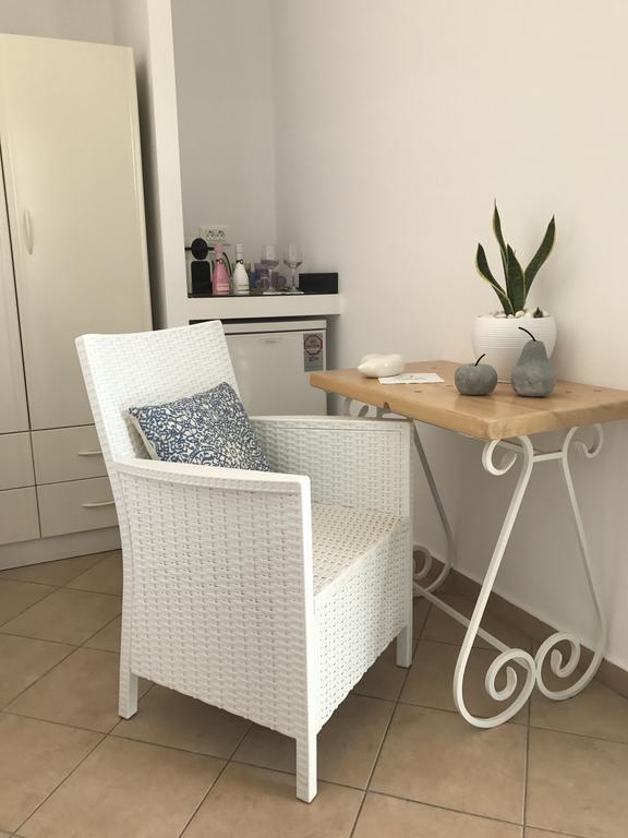 Yanna Asteri Suites Ornos  Bagian luar foto